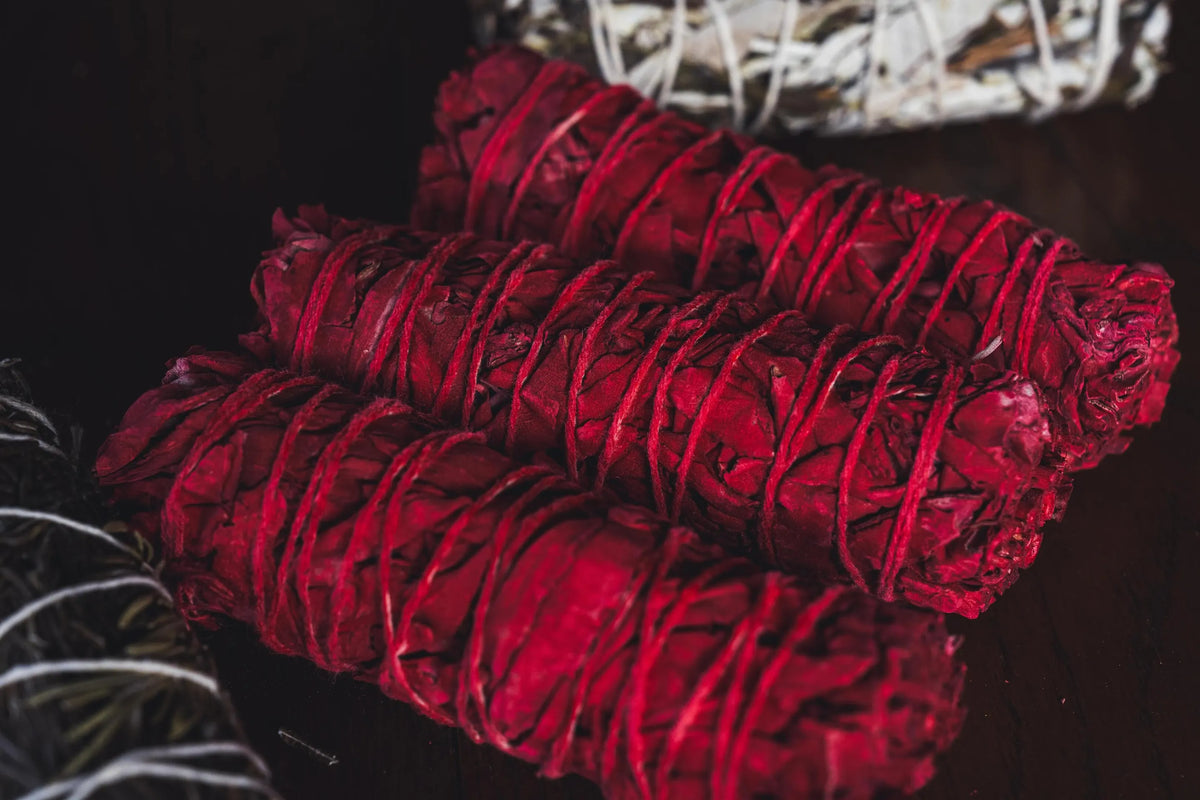 Divina Smudge Stick - White Sage with Dragon's Blood