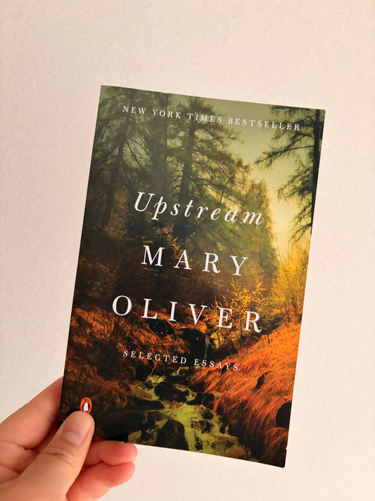 Upstream: Selected Essays *BRUISED BOOK*